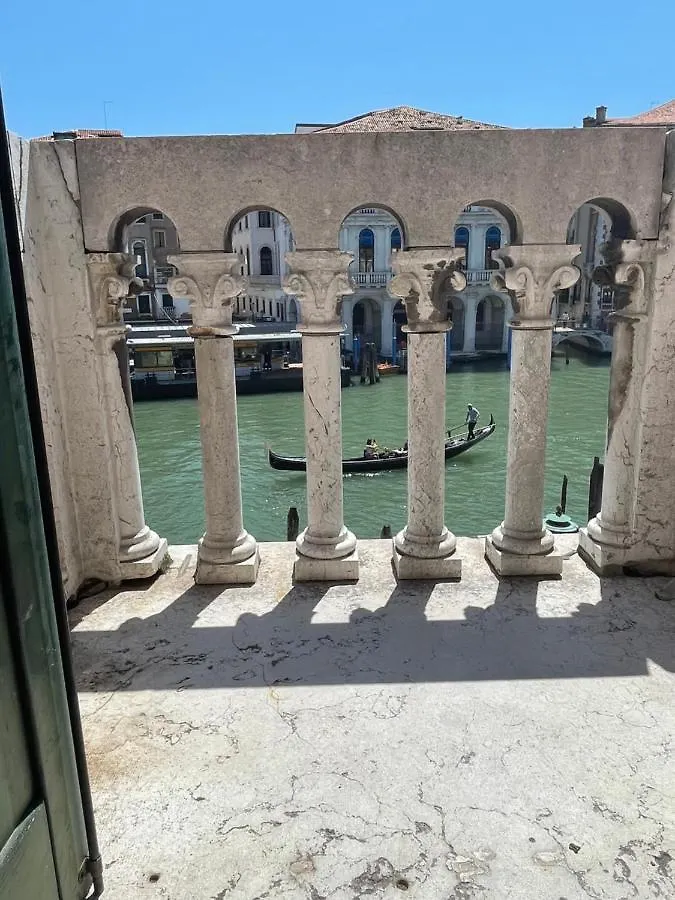Royal Rialto Apartment - Grand Canal View Венеция Италия